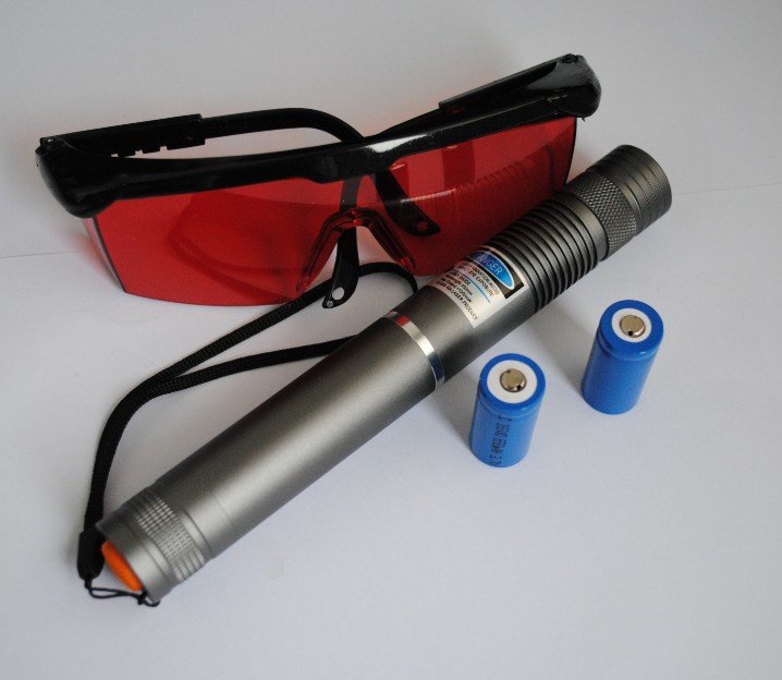 New!! sell 500mW Green laser pointer,Quality Assurance!! - Click Image to Close